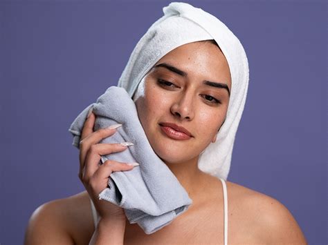 Gentle & Soothing Face Wash - 150ml – Innovist