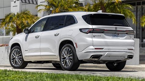 2025 Buick Enclave Avenir AWD First Test Review: Honesty Is the Best Policy