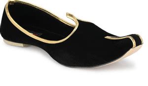 HUNDO P Sherwani Jutis For Men - Buy HUNDO P Sherwani Jutis For Men ...