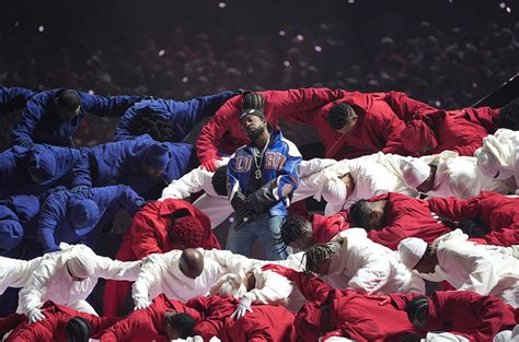 Kendrick Lamar's 2025 Super Bowl Halftime Show: Best Photos