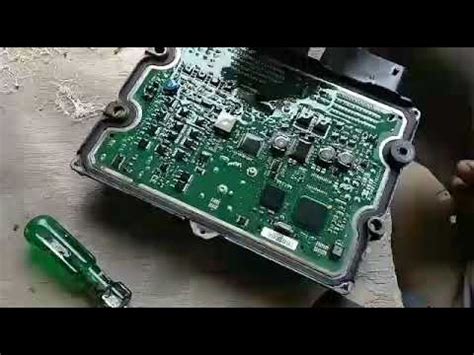 Repairing Engine Control Module 的图像结果
