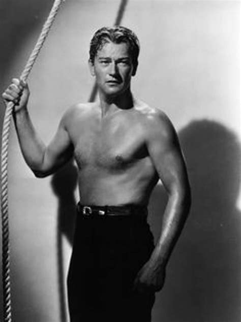 20 Photos of John Wayne When He Was Young