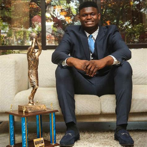 Zion Williamson Bio Age Weight Injury Career - MySportDab
