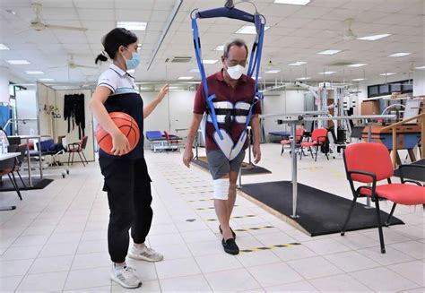 Ceiling Hoist for Physical Therapy - SPD