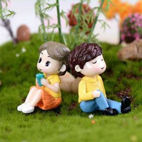 Buy College couple plastic miniature garden toys (Blue, Orange)- 1 Pair ...