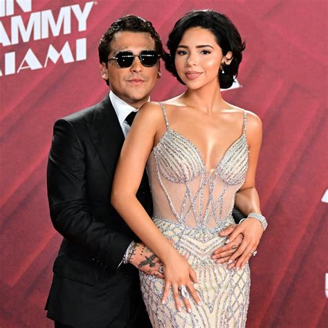 [Exclusiva] Ángela Aguilar y Christian Nodal están juntos y en HOLA ...