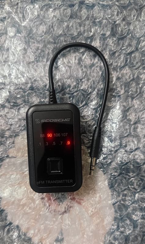 SCOSCHE FMT4R TuneIn Battery Powered Universal Wireless FM Transmitter ...
