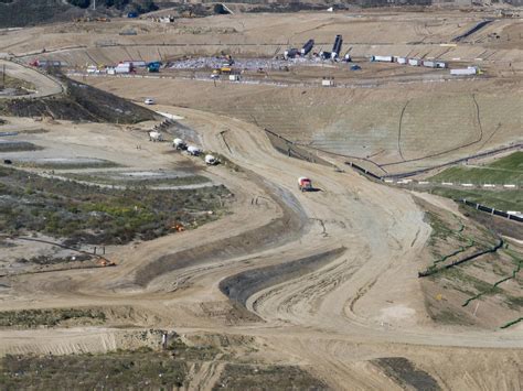 Toxic chemical reactions fuel crises at L.A. County landfills - Los ...