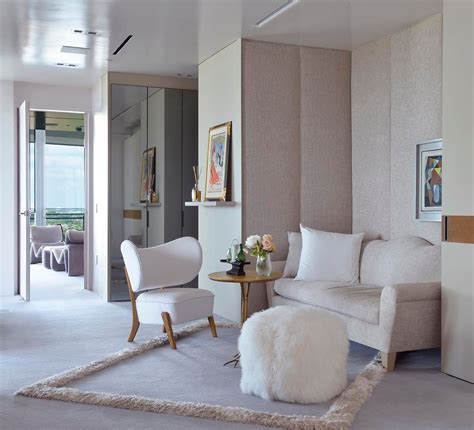 Bedroom by Vicente Wolf Associates, Inc. | 1stDibs