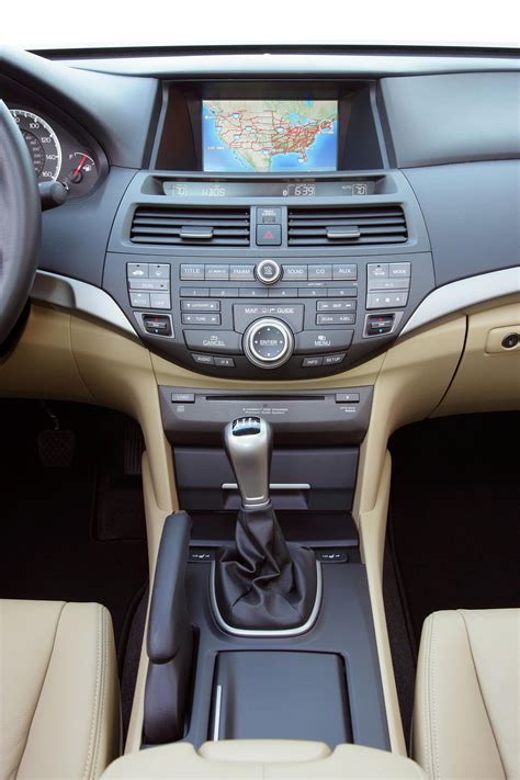 Honda Accord EX L V6 (2008) - picture 23 of 24