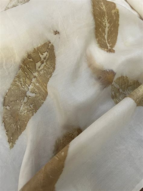 Autumn Leaf Pure Silk Ecoprinted Fabric – Kokikar