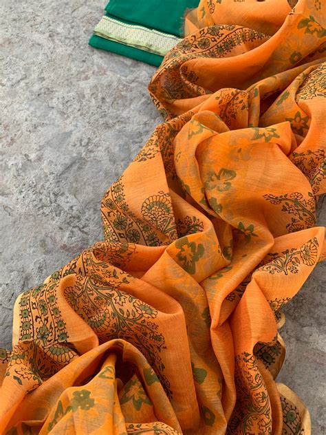 Handwoven Maheshwari Kurta dupatta set – TheWardrobeStories