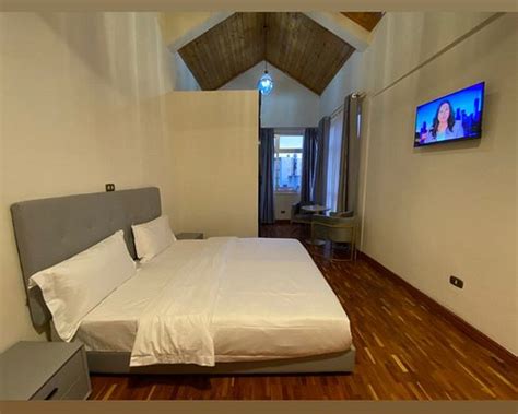 SOCIAL HOUSE ADDIS ABABA - Hostel Reviews, Photos, Rate Comparison ...