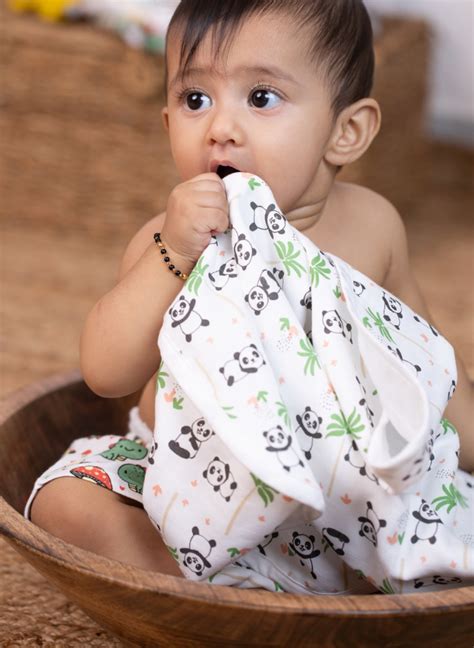 Newborn Clothing & Baby Essentials | Smiley Buttons