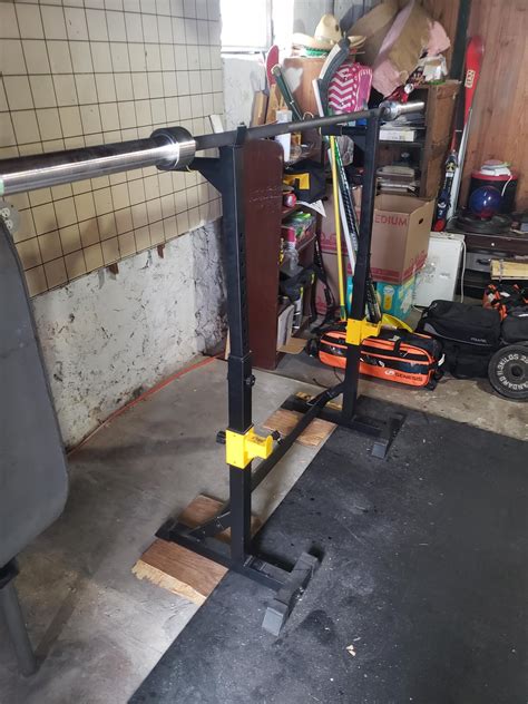Dealing with an uneven basement floor. : r/homegym