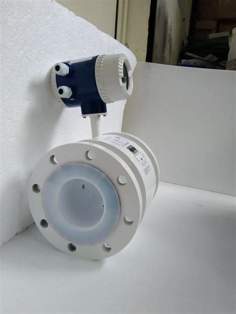 Electromagnetic Flow Meter - Digital Electromagnetic Flow Meter ...