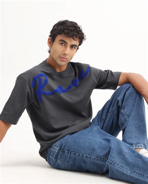 Buy Lerc - Dark Grey Oversized Fit Graphic Print T-Shirt| Rare Rabbit