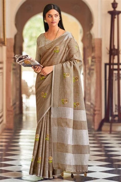 Buy Umber Brown Linen Saree online-Karagiri