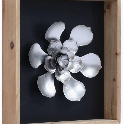 Buy VEDAS Metal Star Jasmine Wall Accent from Vedas at just INR 4999.0