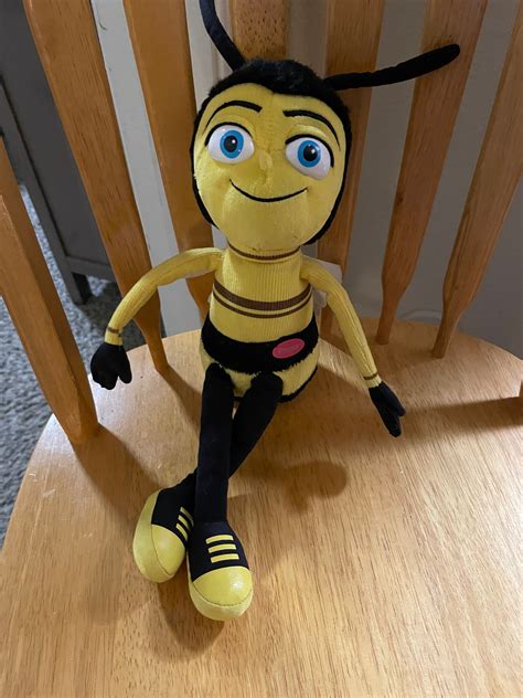 Bee Movie Toys Pictures McDonald's | Toys | Mcdonalds The Bee Movie