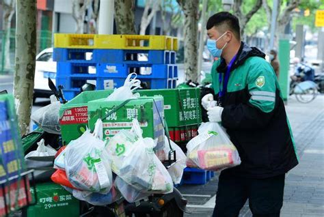 在岗55人