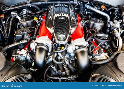 3.8 Litre Twin Turbo V8 Engine of a Maserati Levante Editorial Image - Image of ghibli, design ...