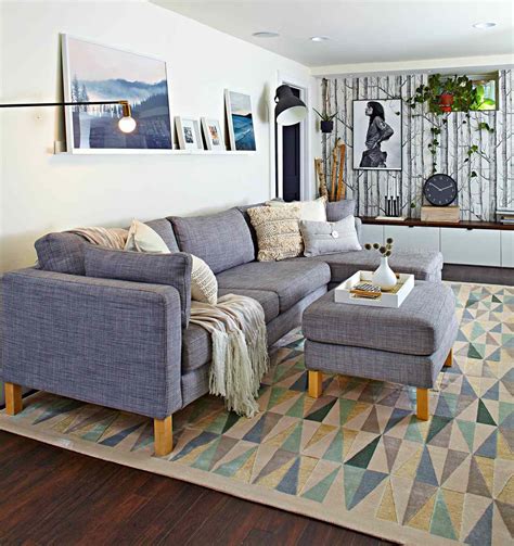 4 Must-Have Accessories For A Dark Grey Couch Living Room – HOMYSTYLE