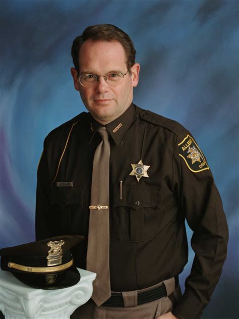 Difference Between Sheriff and Police Officer