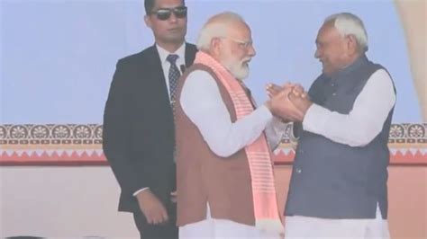 'Dasvi Baar' Nitish Kumar: NDA's Big Show of Strength at Bihar Oath ...