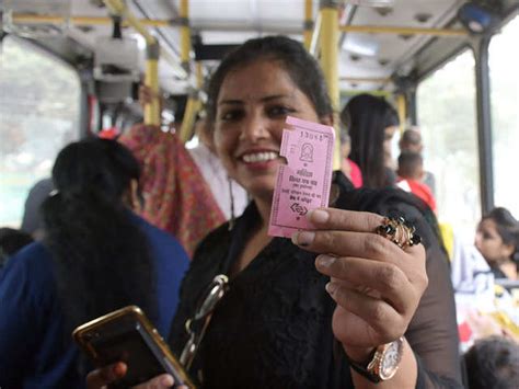 What about ground issues? - Delhi Elections: Women want more than just ...