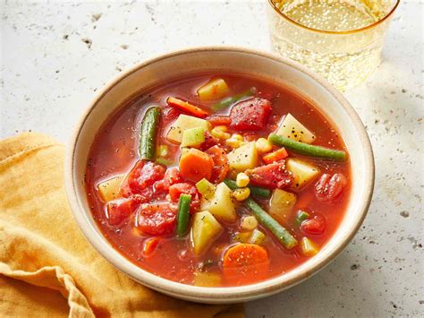 20 Dump Soups To Get You Through Winter