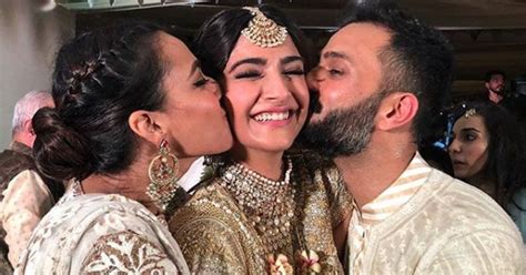 The Awkwardness Of Being Anand Ahuja In Sonam Ki Shaadi