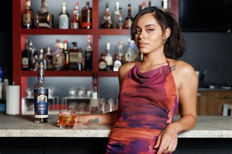 Bre Burton (@breanna.mb) • Instagram photos and videos