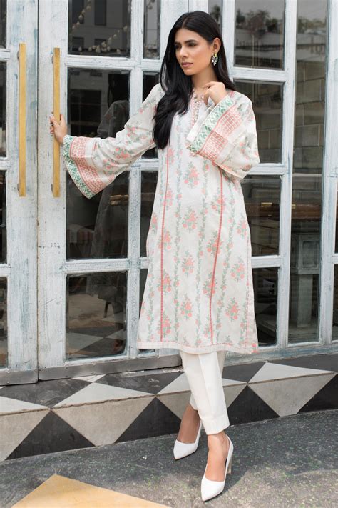 Sapphire Intermix Daily 1 Piece Collection 2019 – Roses Tale – YourLibaas