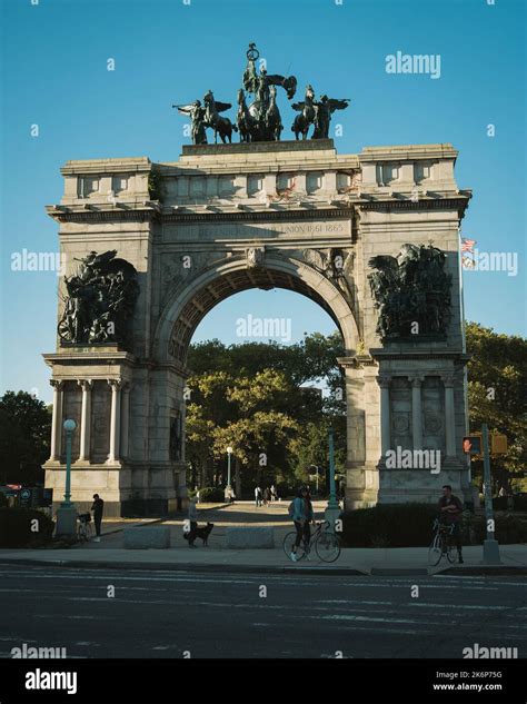Grand Army Plaza, Brooklyn, New York Stock Photo - Alamy