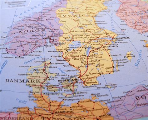 Exploring the linguistic relationships between Denmark, Norway, Sweden, Greenland, and Iceland ...