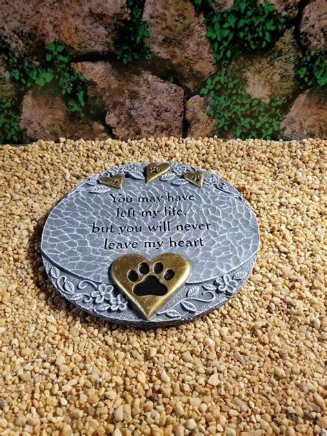 Golden Heart Pet Memorial Plaque - Etsy | Pet memorial plaque, Memorial ...