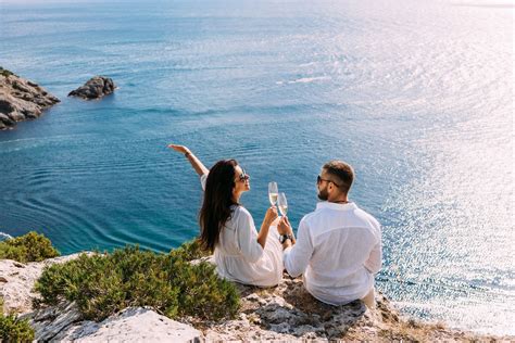 The 6 Most Romantic Places to Propose in Greece - Unforgettable Greece