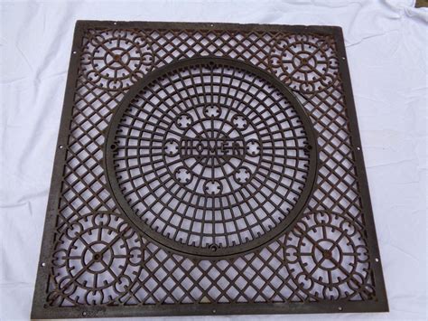 Antique Floor Furnace | Gas Furnace