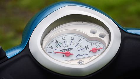 Yamaha Fascino 2015 STD Exterior Bike Photos - Overdrive