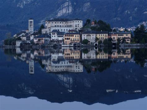 Isola San Giulio, Lake Orta, Italy 2013 New York Skyline, Favorite ...