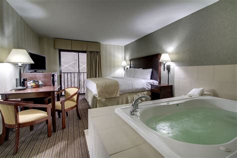 Jacuzzi Suites 14 Romantic NYC Hotels With Jacuzzi In Room And Hot Tub