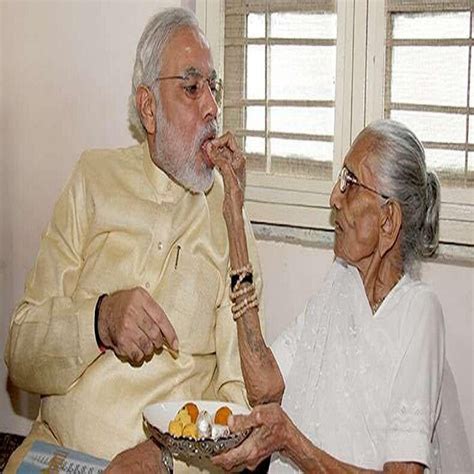 PM Narendra Modi mother death see unseen photos of heeraben modi