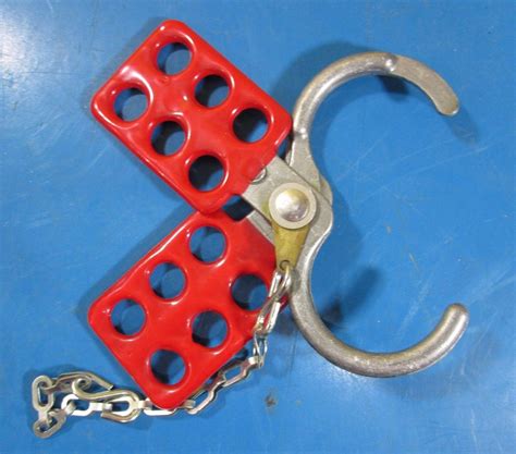McMaster-Carr Supply Co. Metal Lockout Tagout LOTO Padlock Lock OG-80-2 ...