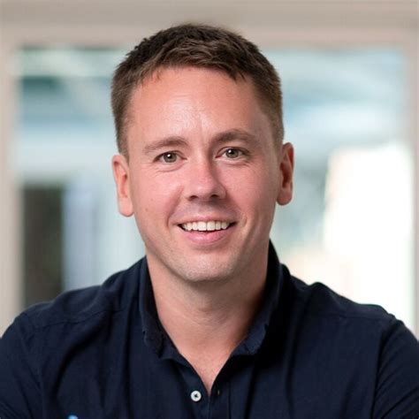 Amazon.in: Sean Alexander: books, biography, latest update