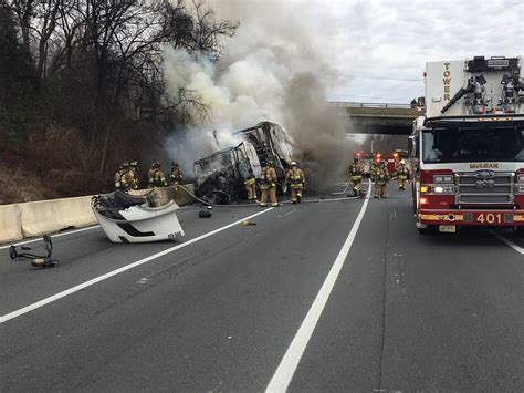 Tractor Trailer Crash on I-495