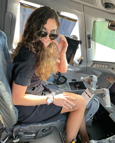 Flight attendant shares hack to get refunds for delayed flights