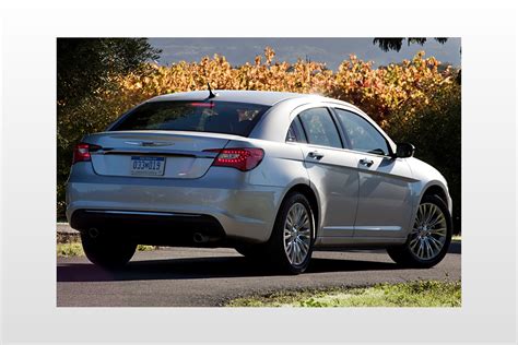 2013 Chrysler 200 Specs, Prices, VINs & Recalls - AutoDetective