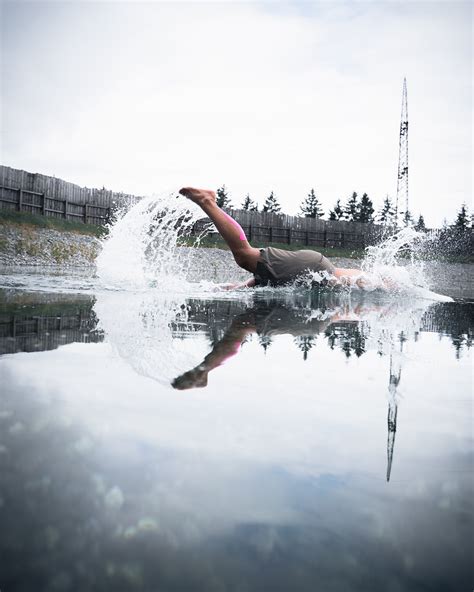 Nature Swim 的图像结果