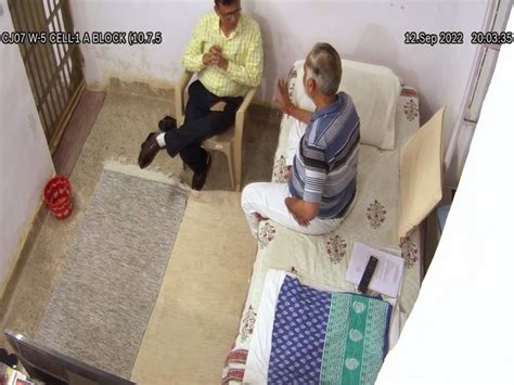 Tihar officials provided preferential treatment to Satyendar Jain ...